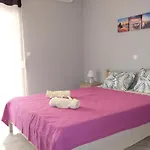 Bright & Comfy Near The *