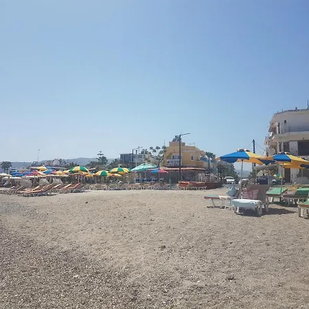 Bright & Comfy Near The *